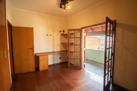Casa para alugar com 240m², 6 quartos e 2 vagas Casa para alugar com 240m², 6 quartos e 2 vagasQUARTO 4