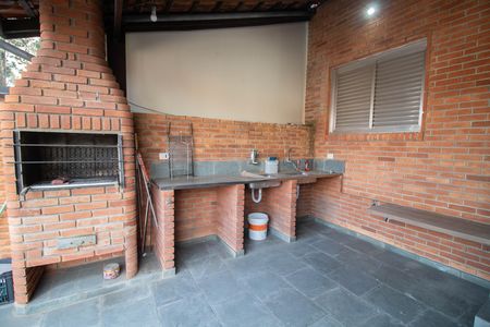 Casa para alugar com 240m², 6 quartos e 2 vagas Casa para alugar com 240m², 6 quartos e 2 vagasQUINTAL E ÁREA GOURMET