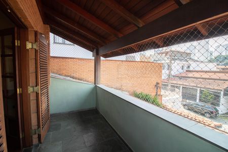 Casa para alugar com 240m², 6 quartos e 2 vagas Casa para alugar com 240m², 6 quartos e 2 vagasVARANDA DO QUARTO 4