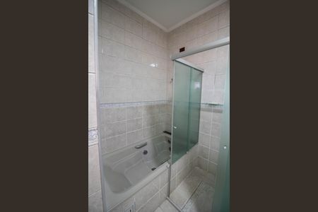 Casa para alugar com 240m², 6 quartos e 2 vagas Casa para alugar com 240m², 6 quartos e 2 vagasBANHEIRO DA SUÍTE