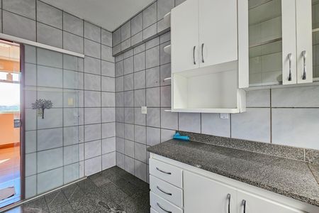 Apartamento à venda com 180m², 4 quartos e 2 vagas