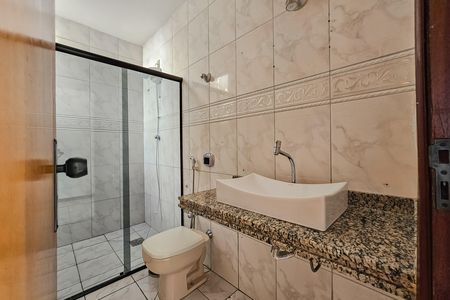 Apartamento à venda com 180m², 4 quartos e 2 vagas