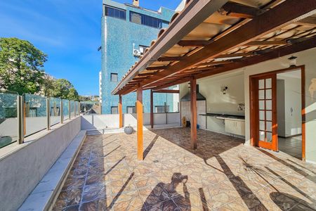 Apartamento à venda com 180m², 4 quartos e 2 vagas