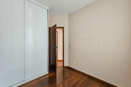 Apartamento à venda com 180m², 4 quartos e 2 vagas