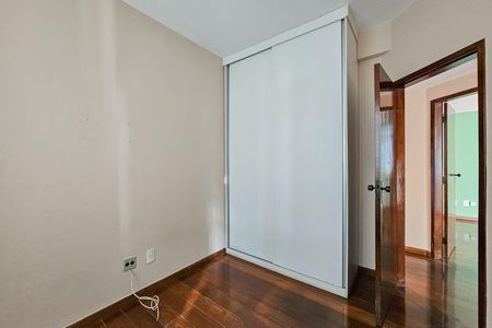 Apartamento à venda com 180m², 4 quartos e 2 vagas
