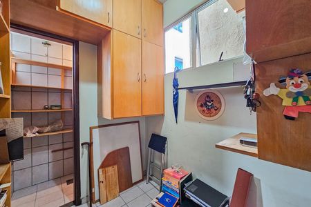 Apartamento à venda com 180m², 4 quartos e 2 vagas