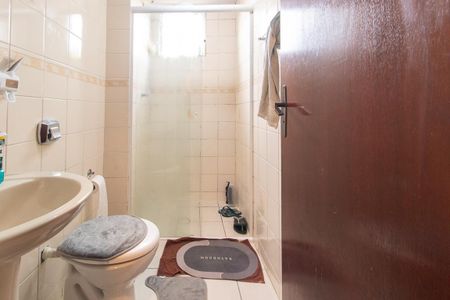 Apartamento à venda com 64m², 3 quartos e 1 vaga Apartamento à venda com 64m², 3 quartos e 1 vagaBanheiro Social