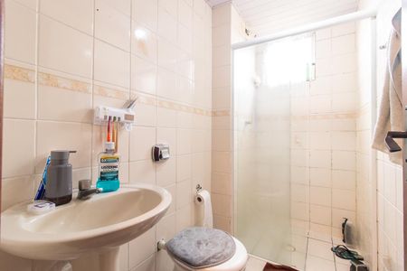 Apartamento à venda com 64m², 3 quartos e 1 vaga Apartamento à venda com 64m², 3 quartos e 1 vagaBanheiro Social