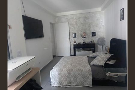 Casa à venda com 4 quartos, 84m² em Parque Alto do Rio Bonito, São Paulo