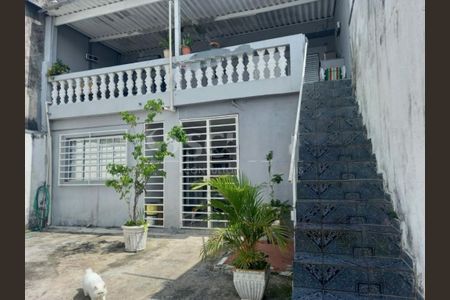 Casa à venda com 4 quartos, 84m² em Parque Alto do Rio Bonito, São Paulo