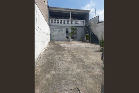 Casa à venda com 4 quartos, 84m² em Parque Alto do Rio Bonito, São Paulo
