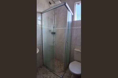 Casa à venda com 180m², 4 quartos e 2 vagas