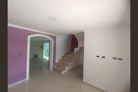 Casa à venda com 180m², 4 quartos e 2 vagas