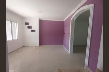 Casa à venda com 180m², 4 quartos e 2 vagas