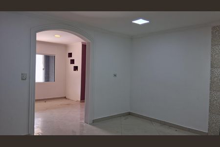 Casa à venda com 180m², 4 quartos e 2 vagas