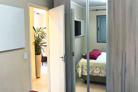 Quarto 1 de apartamento à venda com 2 quartos, 50m² em Jardim Maria Duarte, São Paulo