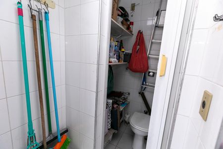 Apartamento à venda com 58m², 2 quartos e 2 vagas Apartamento à venda com 58m², 2 quartos e 2 vagasÁREA DE SERVIÇO
