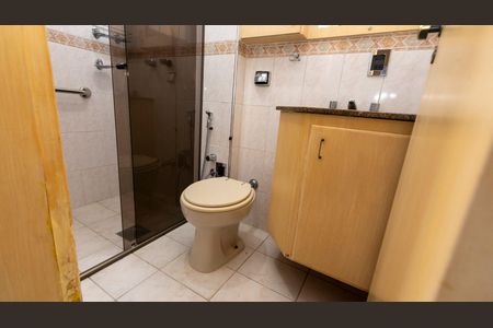Apartamento à venda com 58m², 2 quartos e 2 vagas Apartamento à venda com 58m², 2 quartos e 2 vagasBANHEIRO QUARTO Nº 1 SUITE