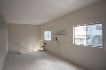 Studio para alugar com 30m², 1 quarto e sem vaga Studio para alugar com 30m², 1 quarto e sem vagaQuarto e Cozinha