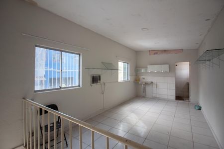 Studio para alugar com 30m², 1 quarto e sem vaga Studio para alugar com 30m², 1 quarto e sem vagaQuarto e Cozinha