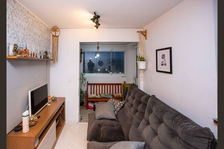 Sala de apartamento à venda com 2 quartos, 56m² em Taboão, Diadema