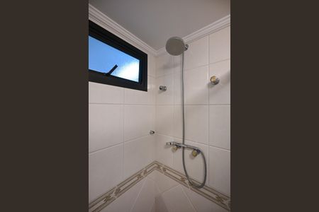 Apartamento à venda com 229m², 4 quartos e 4 vagasBanheiro Suíte 2
