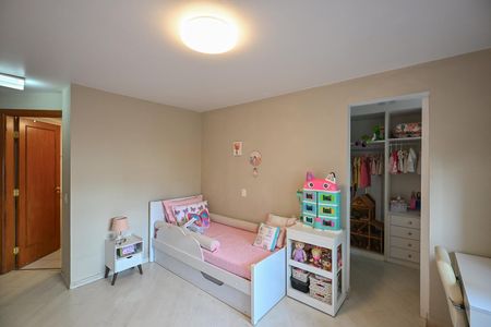 Apartamento à venda com 229m², 4 quartos e 4 vagasSuíte 2
