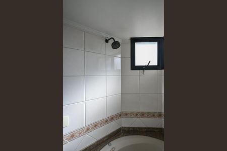 Apartamento à venda com 229m², 4 quartos e 4 vagasBanheiro da Suíte  3