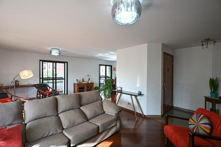 Sala de apartamento para alugar com 4 quartos, 229m² em Jardim Londrina, São Paulo