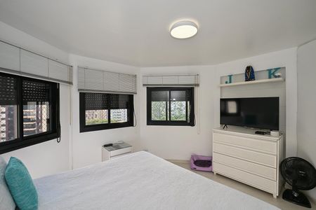 Apartamento à venda com 229m², 4 quartos e 4 vagasSuíte 3