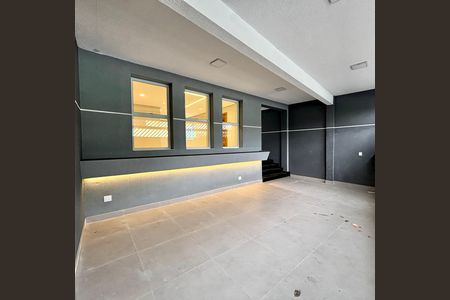 Casa à venda com 231m², 4 quartos e 3 vagas Casa à venda com 231m², 4 quartos e 3 vagasGaragem
