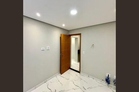 Casa à venda com 231m², 4 quartos e 3 vagas Casa à venda com 231m², 4 quartos e 3 vagasQuarto 1