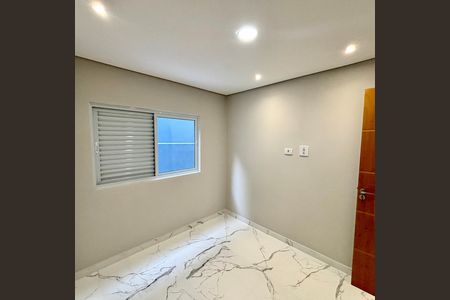 Casa à venda com 231m², 4 quartos e 3 vagas Casa à venda com 231m², 4 quartos e 3 vagasQuarto 1