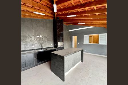 Casa à venda com 231m², 4 quartos e 3 vagas Casa à venda com 231m², 4 quartos e 3 vagasÁrea gourmet