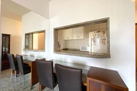 Apartamento para alugar com 65m², 1 quarto e 1 vaga Apartamento para alugar com 65m², 1 quarto e 1 vagaBancada da Cozinha