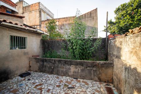 Casa para alugar com 152m², 3 quartos e 2 vagas Casa para alugar com 152m², 3 quartos e 2 vagasQuintal
