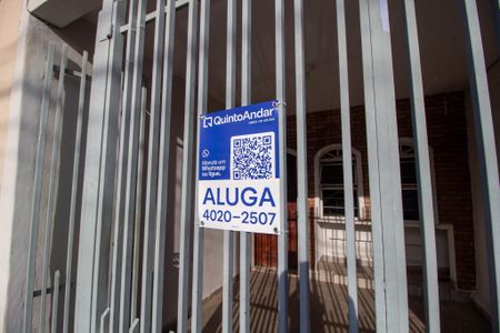 Casa para alugar com 152m², 3 quartos e 2 vagas Casa para alugar com 152m², 3 quartos e 2 vagasFachada