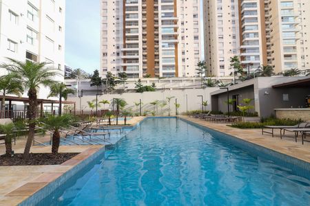 Apartamento para alugar com 83m², 2 quartos e 2 vagas Apartamento para alugar com 83m², 2 quartos e 2 vagasÁrea comum - Piscina
