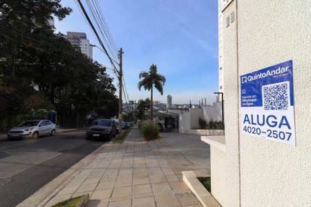 Apartamento para alugar com 83m², 2 quartos e 2 vagas Apartamento para alugar com 83m², 2 quartos e 2 vagasplaca