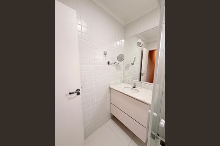 Banheiro Social de casa de condomínio à venda com 3 quartos, 130m² em Medeiros, Jundiaí