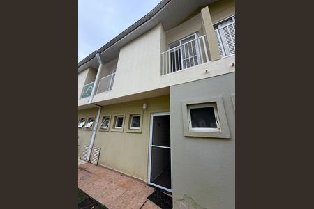 Fachada de casa de condomínio à venda com 3 quartos, 130m² em Medeiros, Jundiaí