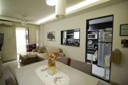 Sala de apartamento para alugar com 2 quartos, 60m² em Pechincha, Rio de Janeiro