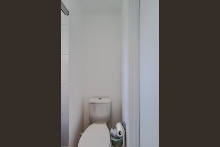 Apartamento para alugar com 38m², 1 quarto e sem vaga Apartamento para alugar com 38m², 1 quarto e sem vagaBanheiro