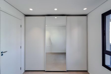 Apartamento para alugar com 38m², 1 quarto e sem vaga Apartamento para alugar com 38m², 1 quarto e sem vagaQuarto 1 - Armários