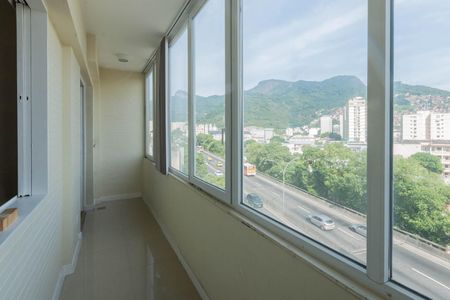 Varanda de apartamento para alugar com 2 quartos, 77m² em Praça da Bandeira, Rio de Janeiro