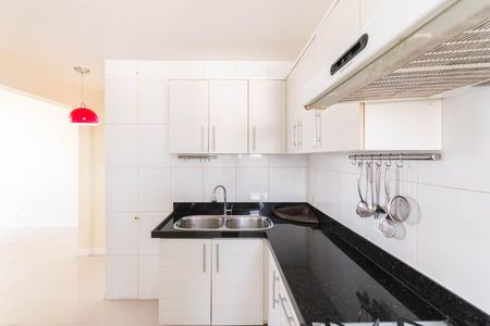 Apartamento para alugar com 77m², 2 quartos e 1 vagaCozinha