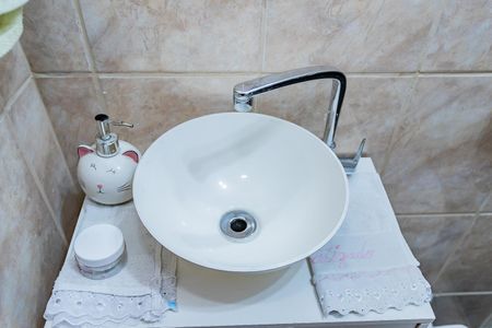 Casa à venda com 230m², 3 quartos e 2 vagas