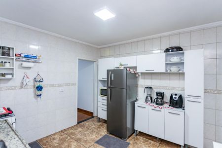 Casa à venda com 230m², 3 quartos e 2 vagas