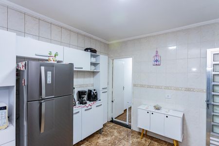 Casa à venda com 230m², 3 quartos e 2 vagas