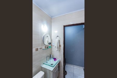 Casa à venda com 230m², 3 quartos e 2 vagas